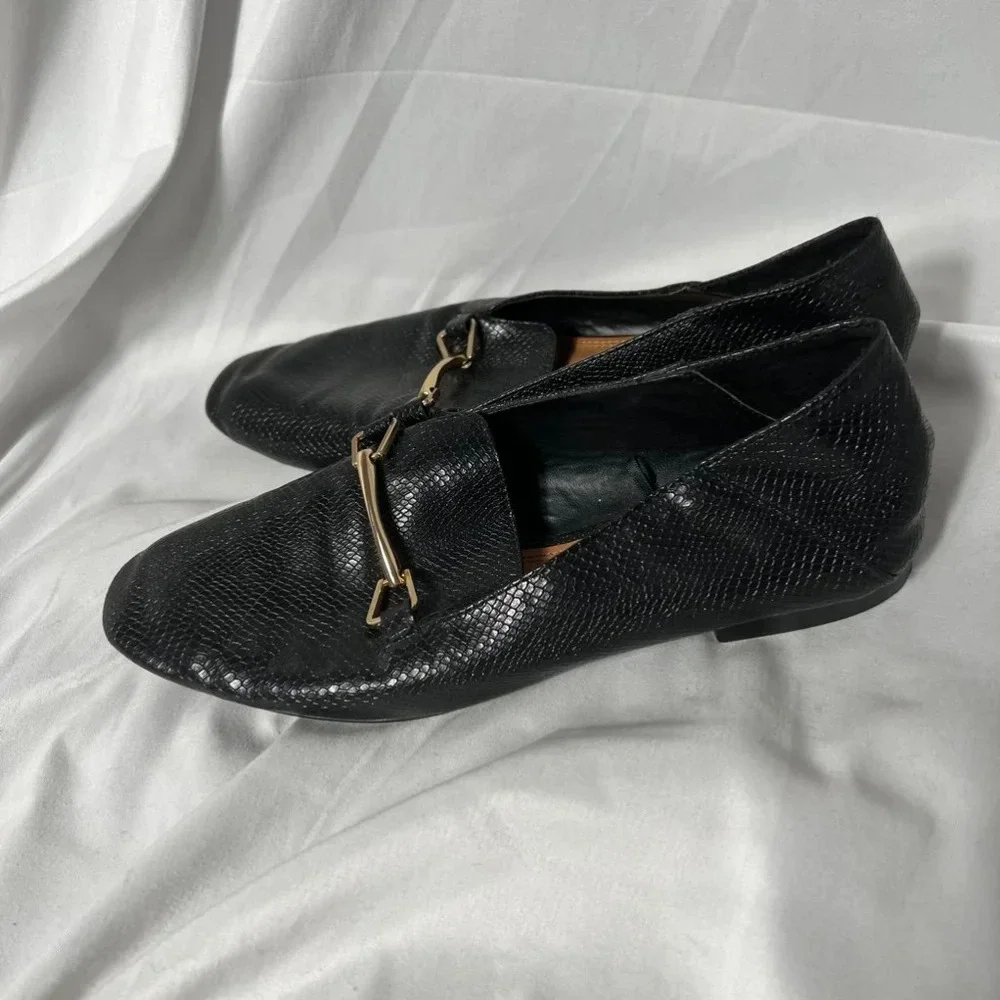 Zara Black Snakeskin Faux Leather Loafers Size 36‎ Gold Buckle